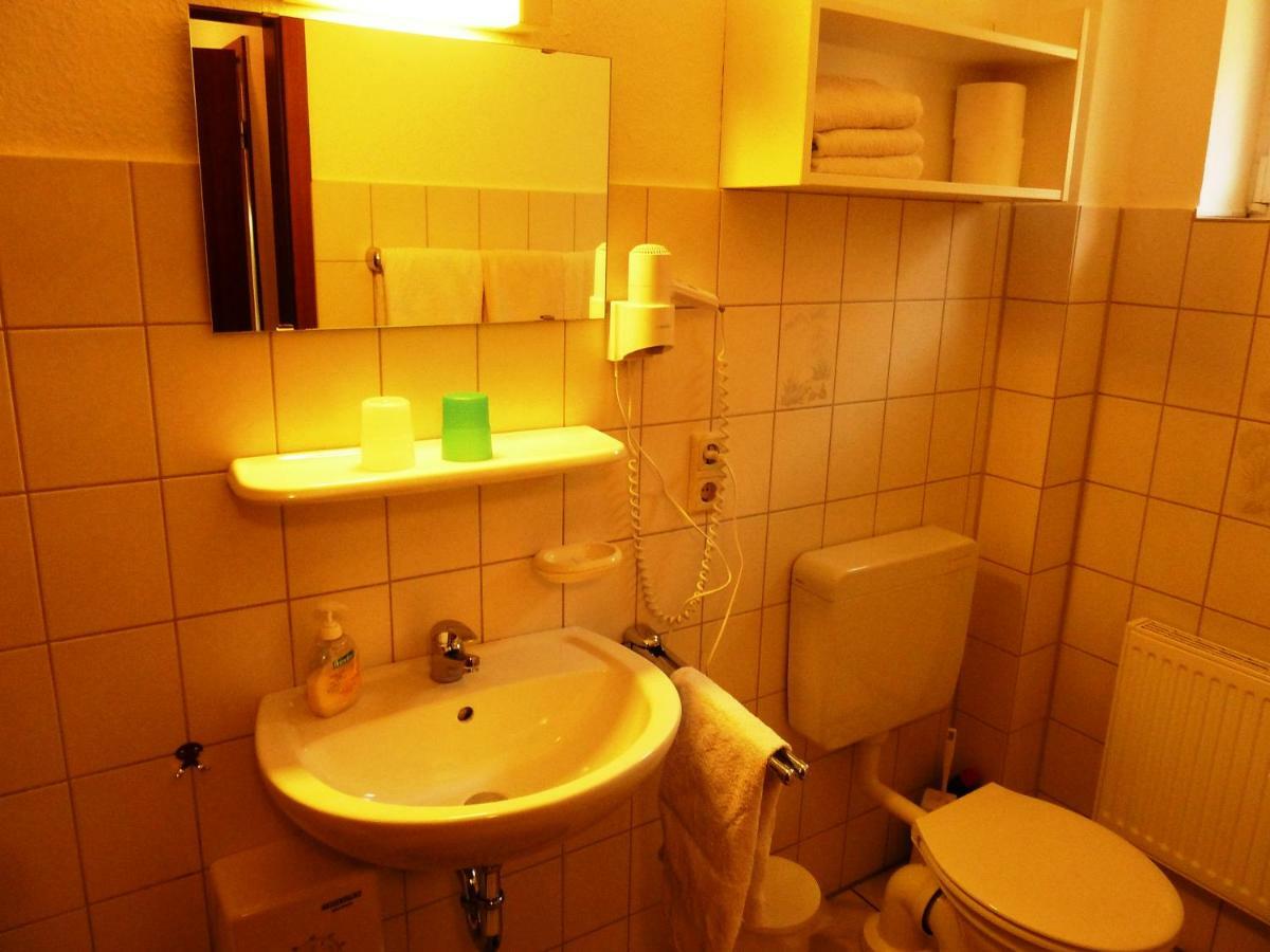 Ferienpension Lindenhof - Ferienwohnungen In Der Lueneburger Heide Marxen am Berge Kültér fotó